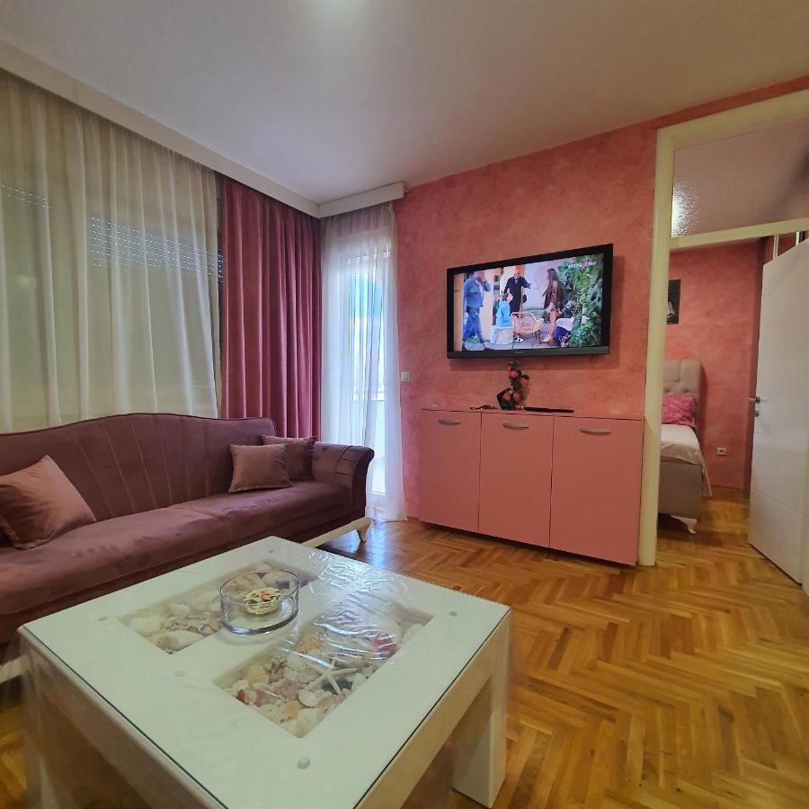 Apartman Kristina, Istocno Sarajevo,Vojvode Radomira Putnika 49F Lukavica Exterior photo
